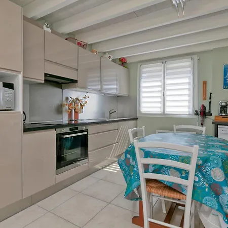 Maison De Vacances, 100m Дом отдыха *